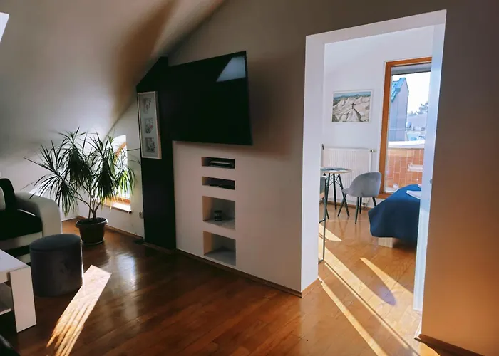 منزل للإقامة Moari Goscinne شتوروك